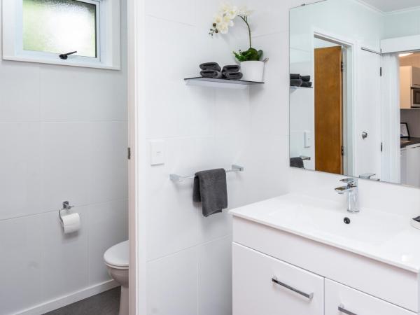 Dunrovin Motel : photo 7 de la chambre two bedroom unit (6 guests)