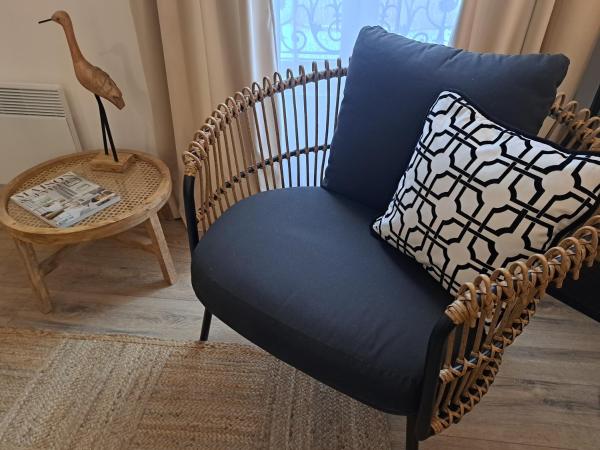 Hôtel Le Patio de Sophie : photo 10 de la chambre chambre supérieure lit queen-size