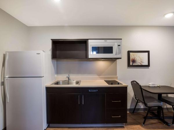 WoodSpring Suites Orlando North - Maitland : photo 5 de la chambre chambre double avec 2 lits doubles - non-fumeurs