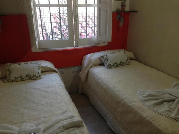 La Posada del Parque : photo 4 de la chambre chambre double ou lits jumeaux