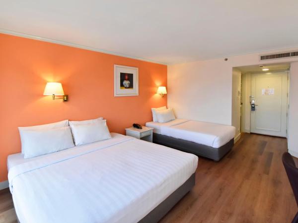 Grand China Bangkok : photo 8 de la chambre chambre triple supérieure