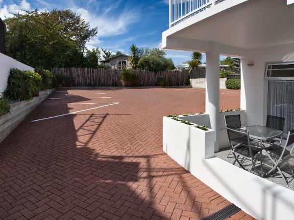 Lakeside Taupo Motel : photo 1 de la chambre studio lit king-size - accessible aux personnes à mobilité réduite