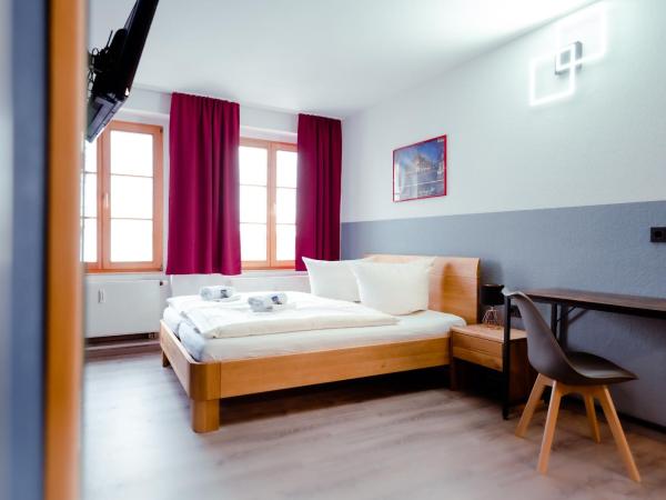 Restaurant und Pension Alberthafen : photo 6 de la chambre appartement 2 chambres