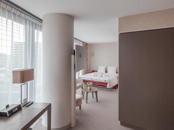 Mercure Clermont Ferrand centre Jaude : photo 3 de la chambre suite junior lit king-size