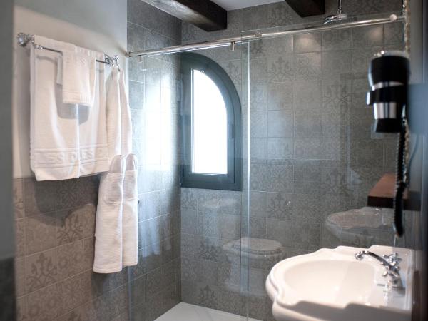 Hotel Diana : photo 5 de la chambre chambre double ou lits jumeaux - vue sur mer