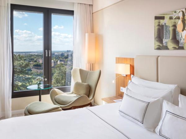Melia Luxembourg : photo 2 de la chambre chambre the level - vue sur ville