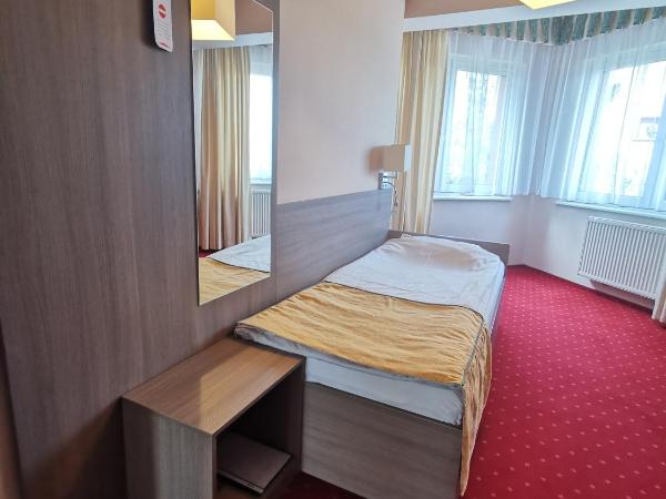 Hotel Zieliniec : photo 4 de la chambre chambre simple