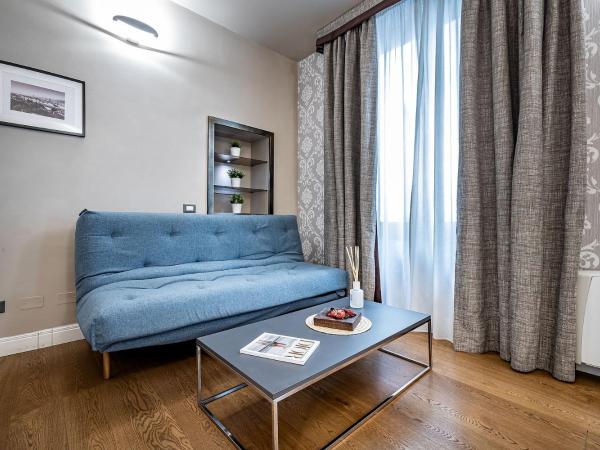 Martelli 6 Suite & Apartments : photo 6 de la chambre chambre triple supérieure