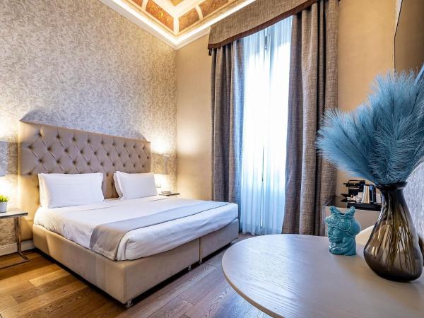 Martelli 6 Suite & Apartments : photo 7 de la chambre chambre double supérieure