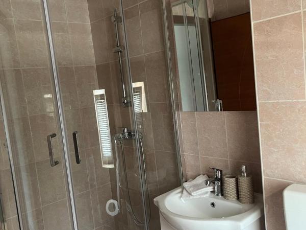 Guesthouse Villa Jurišić : photo 6 de la chambre appartement avec terrasse