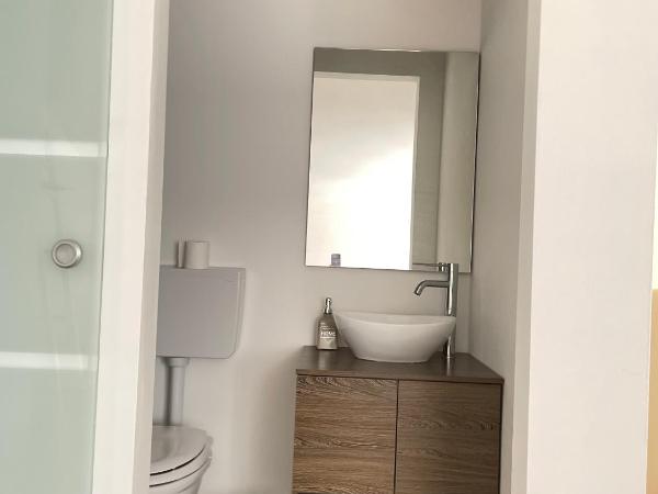 Roof Pellegrini : photo 5 de la chambre chambre simple standard avec douche