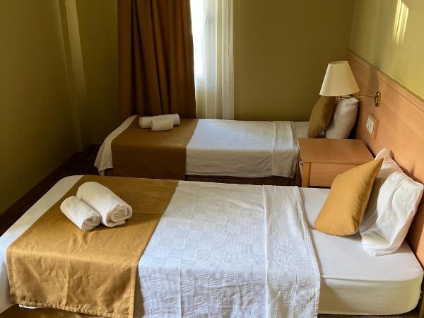 EXEN BY WEEKEND : photo 1 de la chambre chambre triple confort