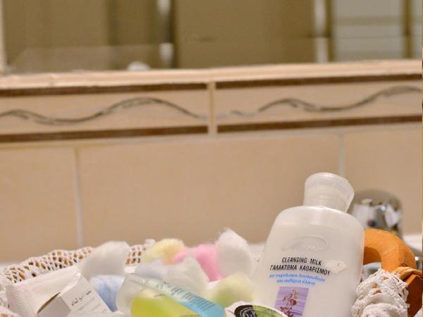 Filoxenia Hotel : photo 7 de la chambre chambre quadruple