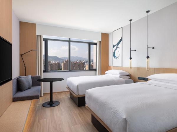 Fairfield by Marriott Hangzhou Xihu District : photo 1 de la chambre chambre lits jumeaux standard - vue sur ville