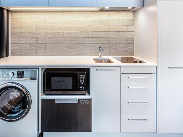 Four Points by Sheraton Auckland : photo 4 de la chambre suite 2 chambres - vue sur sky tower