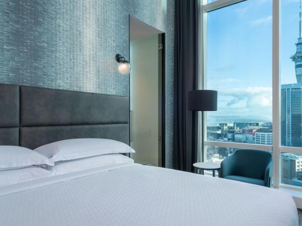 Four Points by Sheraton Auckland : photo 3 de la chambre suite 2 chambres - vue sur sky tower
