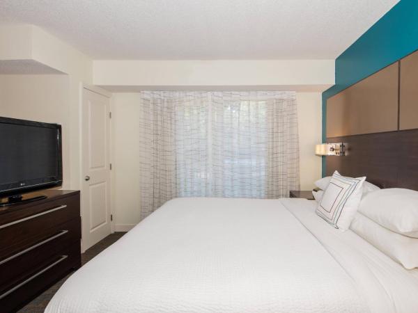 Residence Inn by Marriott Jacksonville Butler Boulevard : photo 4 de la chambre studio lit king-size avec canapé-lit