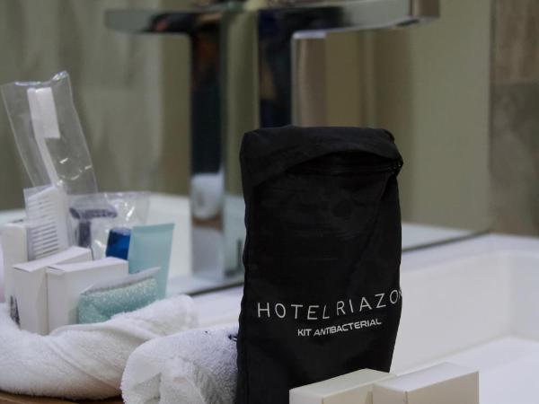Hotel Riazor Aeropuerto : photo 5 de la chambre suite master