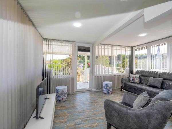 BOSPHORUS EXCLUSİVE RESİDENCE : photo 4 de la chambre chambre double ou lits jumeaux deluxe - vue sur mer