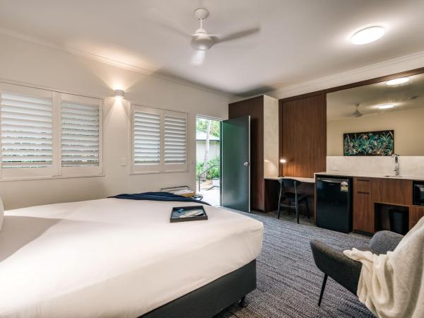 Palms City Resort : photo 2 de la chambre chambre d'hôtel supérieure - rez-de-chaussée