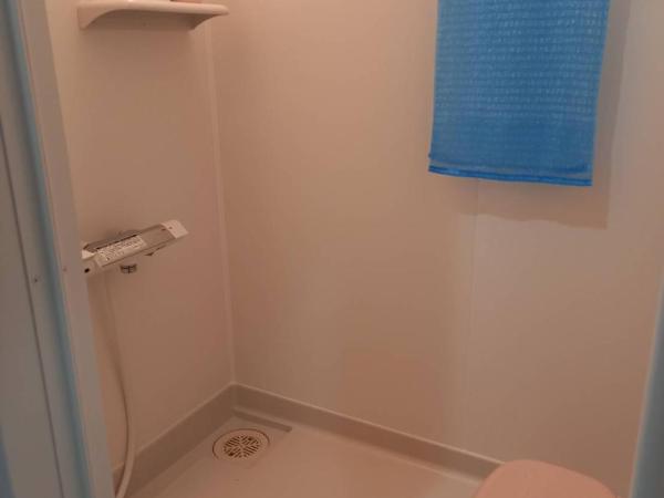 FukuokaKoryou GuestHouse : photo 2 de la chambre lit dans dortoir mixte de 6 lits