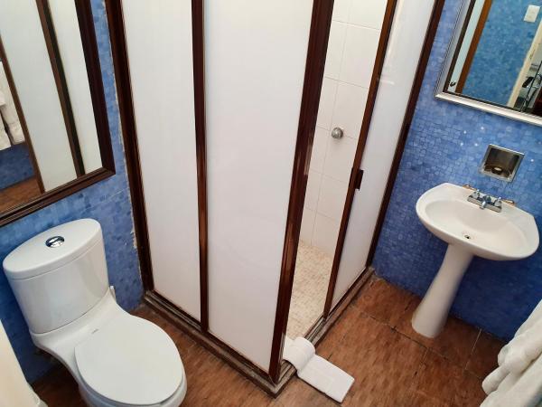 Casa Tamayo : photo 8 de la chambre chambre double - vue sur jardin