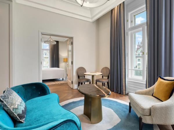 Matild Palace, a Luxury Collection Hotel : photo 10 de la chambre suite 1 chambre lit king-size – vue sur ville