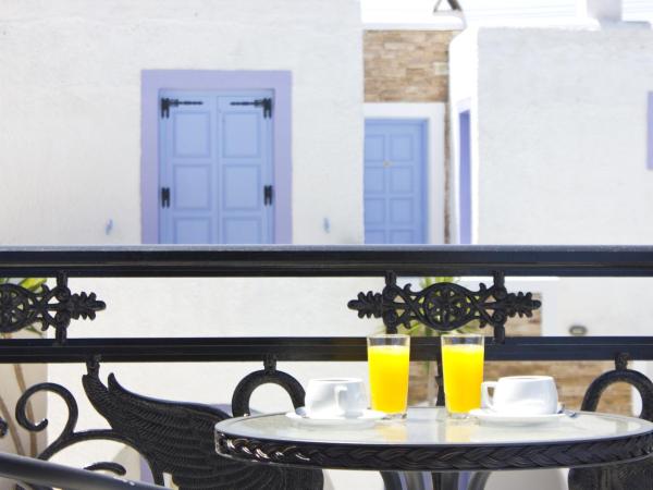 Naxos Holidays : photo 4 de la chambre chambre triple standard