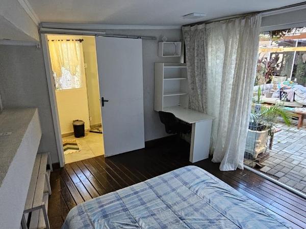 Hostel AJBJ Turismo : photo 4 de la chambre chambre double - vue sur jardin