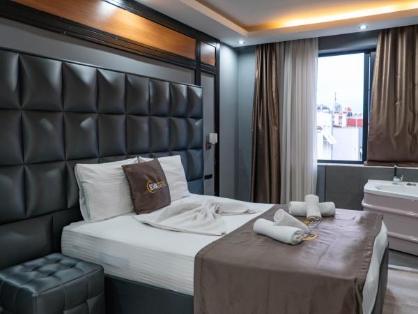 Eva Hotel : photo 9 de la chambre suite