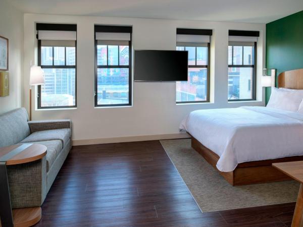 Element Detroit at the Metropolitan : photo 1 de la chambre studio, 1 king, sofa bed, city view