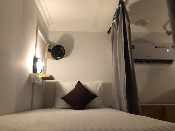 HOT - House Of Travellers Taj view : photo 3 de la chambre lit dans dortoir mixte de 6 lits