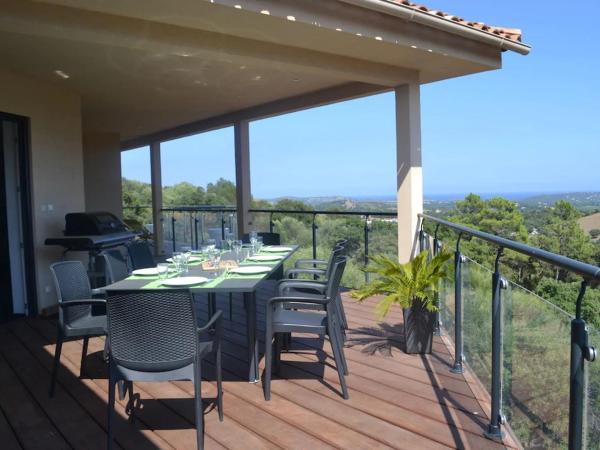 Luxueuse villa Maremuntagna Porto Vecchio : photo 9 de la chambre villa - vue sur mer