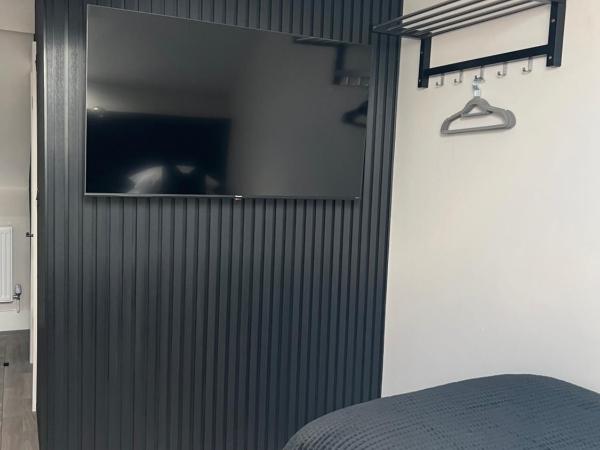 128 Anfield Road : photo 3 de la chambre chambre lits jumeaux spacieuse