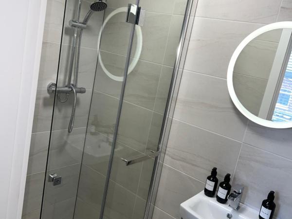 128 Anfield Road : photo 3 de la chambre chambre triple deluxe