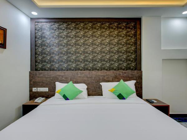 Treebo Love Shore Residency, Near Lakeshore Hospital : photo 5 de la chambre chambre double standard