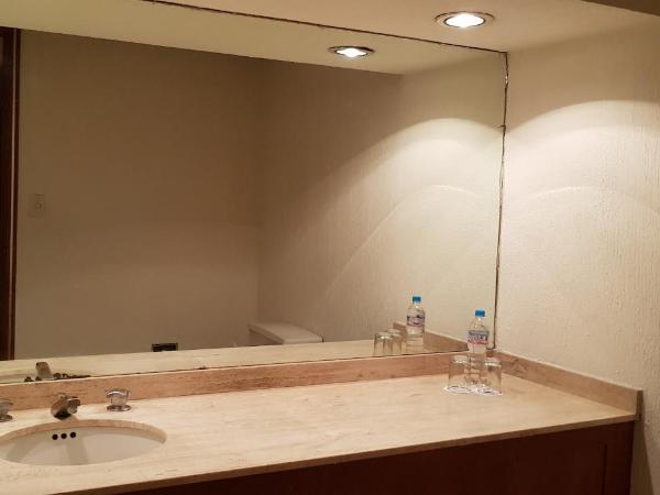 Hotel Finisterre : photo 4 de la chambre chambre deluxe