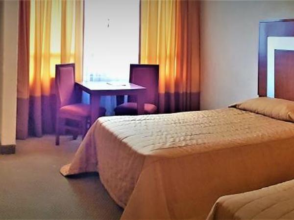 Hotel Finisterre : photo 3 de la chambre chambre double