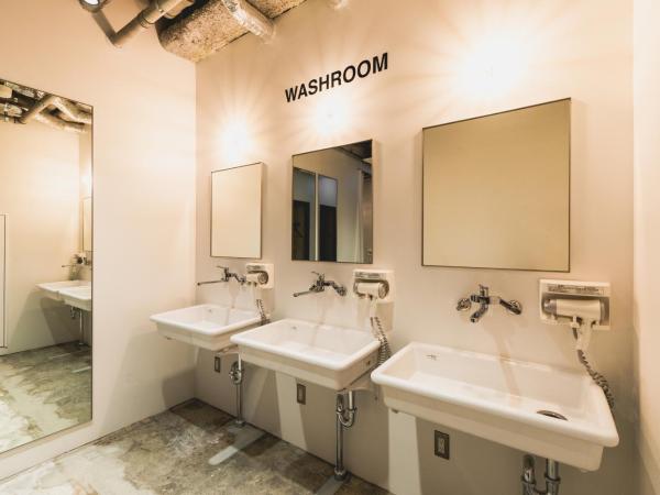 HELIO HOSTEL SAPPORO : photo 9 de la chambre lit simple dans dortoir pour femmes