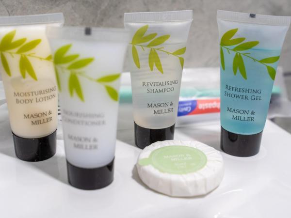 FREE PARKING Cosy Studios close to city and QE and UOB! : photo 8 de la chambre studio