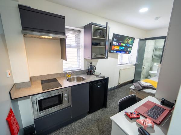 FREE PARKING Cosy Studios close to city and QE and UOB! : photo 4 de la chambre studio