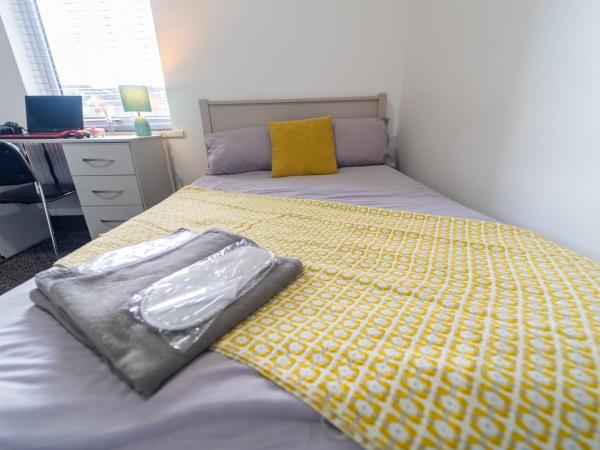 FREE PARKING Cosy Studios close to city and QE and UOB! : photo 1 de la chambre studio