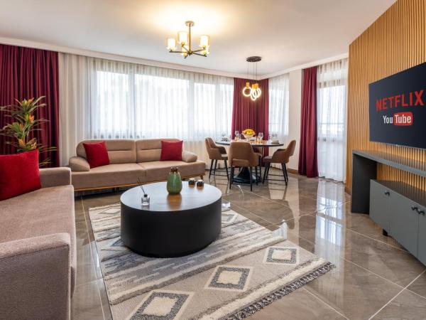 Baymari Suites Design Florya : photo 5 de la chambre appartement 1 chambre de luxe avec balcon