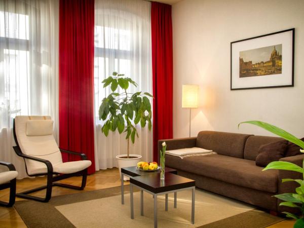 Aparthotel am Zwinger : photo 3 de la chambre appartement type m