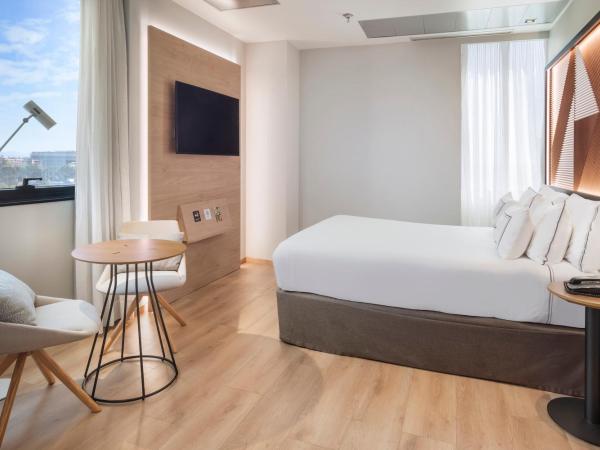 Melia Avenida de America : photo 2 de la chambre chambre lit queen-size melia