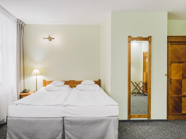 Hotel Solaris : photo 3 de la chambre grande chambre double 