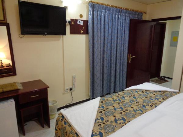 Deira Palace Hotel : photo 2 de la chambre chambre simple standard