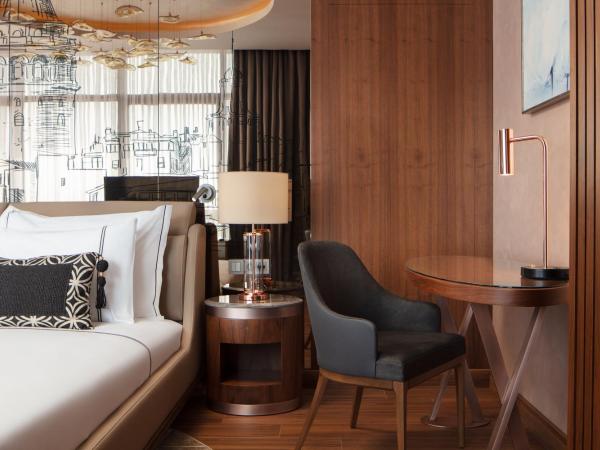 Lionel Hotel Istanbul : photo 4 de la chambre suite lit king-size