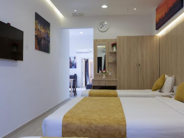 24 Gold Hotel : photo 8 de la chambre chambre familiale