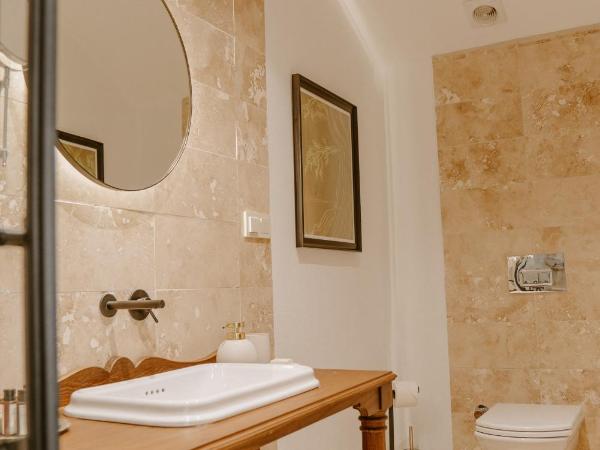 Çiy Restaurant & Konukevi : photo 4 de la chambre chambre double avec balcon